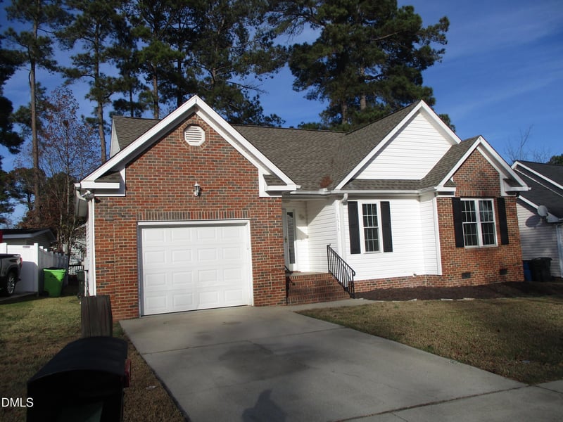 1513 Entheos Ln, Raleigh, NC 27610