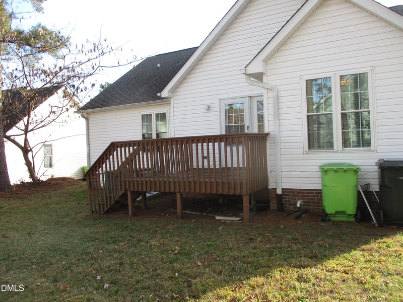 1513 Entheos Ln, Raleigh, NC 27610