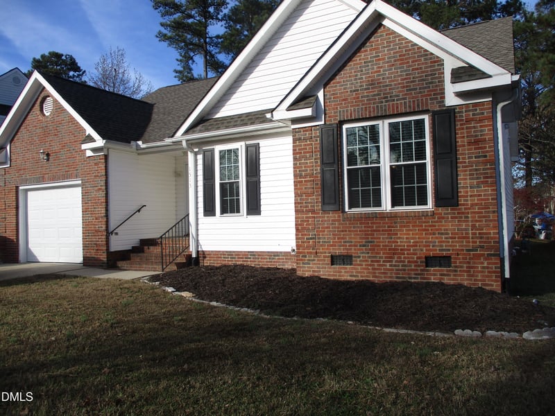 1513 Entheos Ln, Raleigh, NC 27610