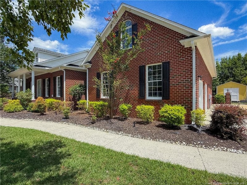 1513 Four Wood Dr, Fayetteville, NC 28312