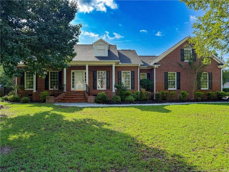 1513 Four Wood Dr, Fayetteville, NC 28312