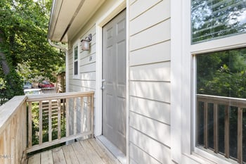 1513 E Franklin St #114, Chapel Hill, NC 27514