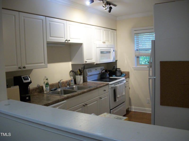 1513 Franklin St #Bldg A 104, Chapel Hill, NC 27514