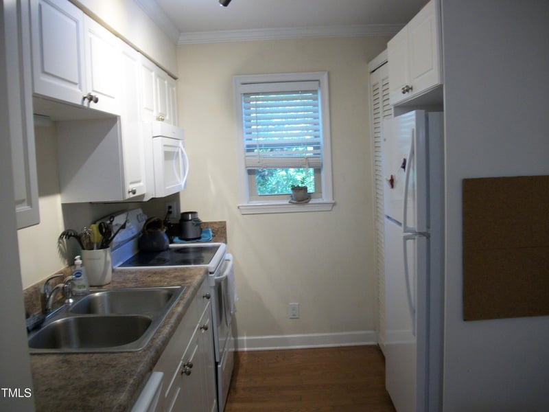 1513 Franklin St #Bldg A 104, Chapel Hill, NC 27514