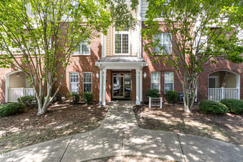 1513 Providence Glen Dr, Chapel Hill, NC 27514