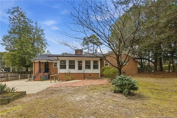 1513 Raeford Rd, Fayetteville, NC 28305