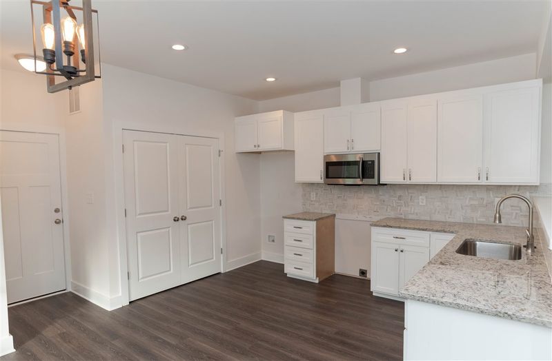 1513 Sassafras Hill St, Durham, NC 27712