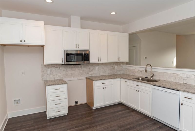 1513 Sassafras Hill St, Durham, NC 27712