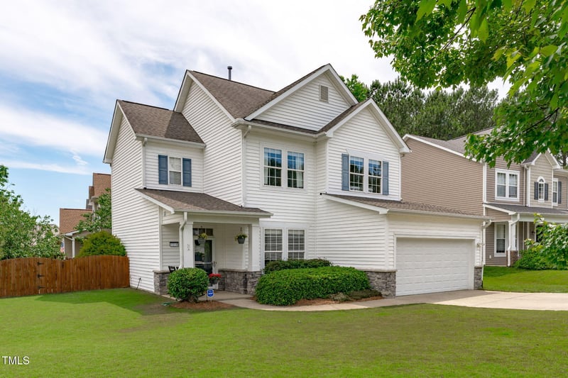 1514 Hinchliff Ct, Fuquay Varina, NC 27526