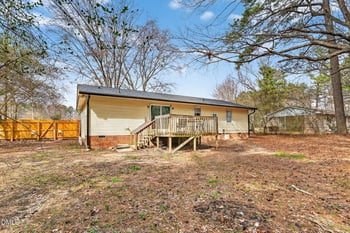 1514 Parks Village Rd, Zebulon, NC 27597