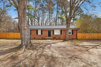 1514 Parks Village Rd, Zebulon, NC 27597