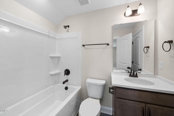 1514 Peabody Ct, Mebane, NC 27302