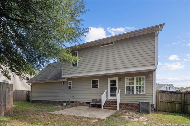 1514 Stonewood Dr, Fayetteville, NC 28306