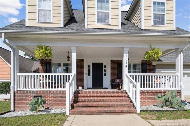 1514 Stonewood Dr, Fayetteville, NC 28306