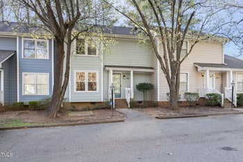 1515 Edgeside Ct, Raleigh, NC 27609