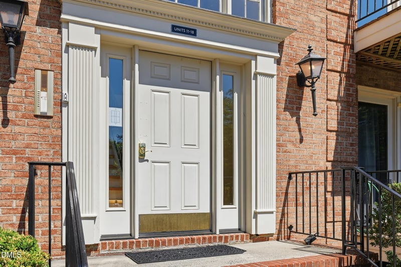 1515 Franklin St #Apt 16, Chapel Hill, NC 27514