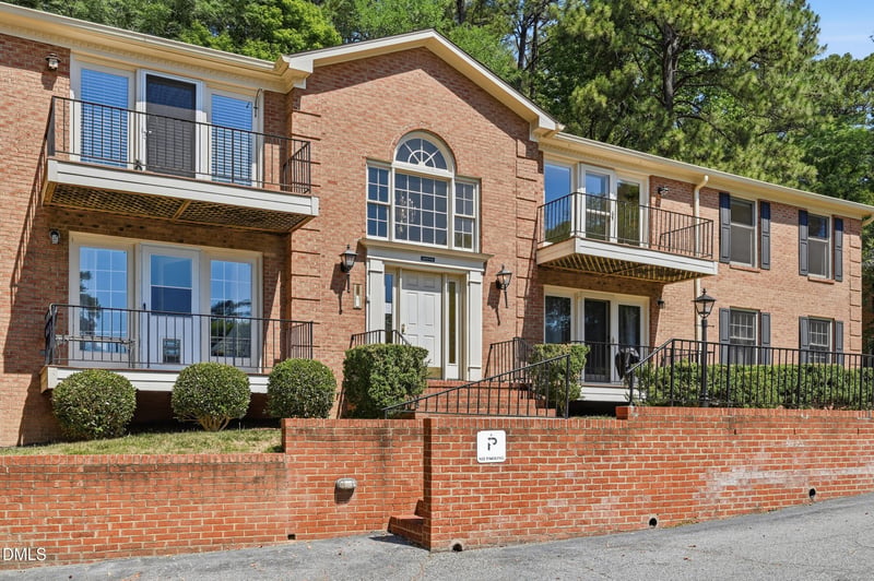 1515 Franklin St #Apt 16, Chapel Hill, NC 27514