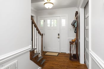 1516 Bridgeport Dr, Raleigh, NC 27615