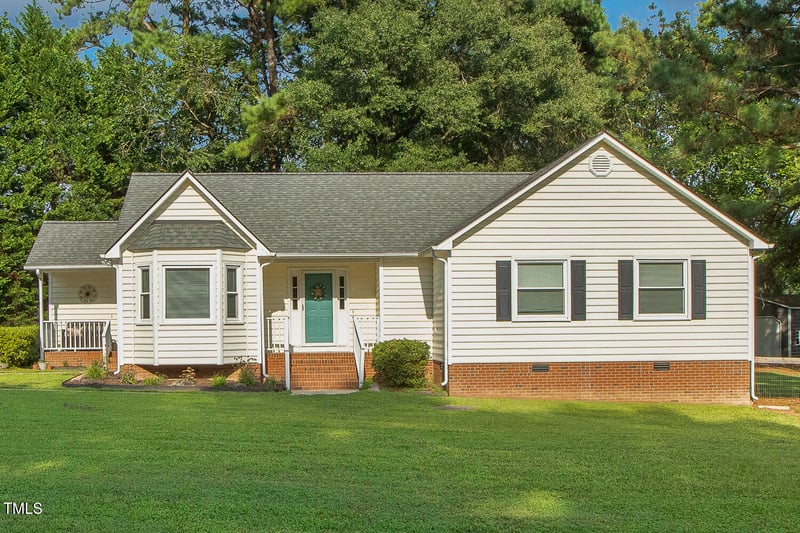 1516 Colston Crossing, Zebulon, NC 27597