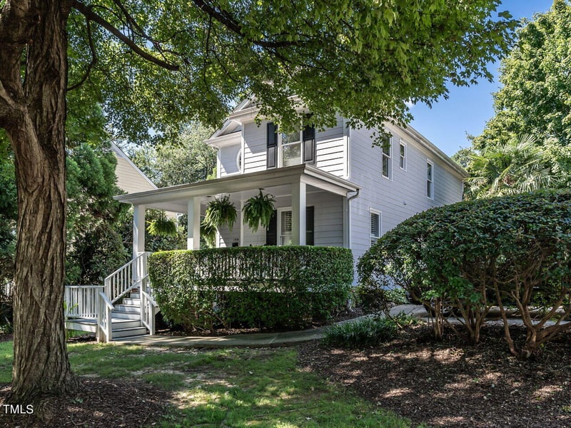 1516 Courtland Dr, Raleigh, NC 27604