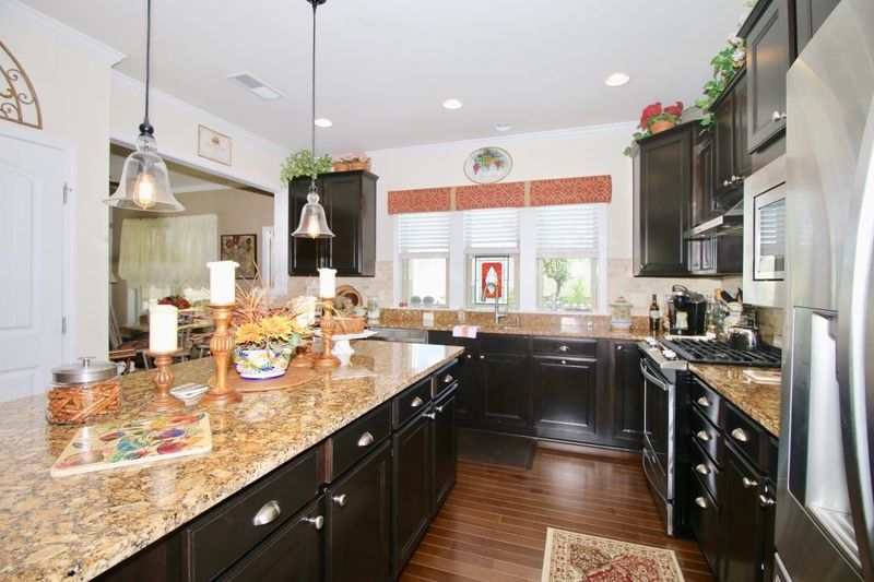 1516 Palmer Hill Dr, Durham, NC 27703