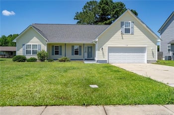 1516 Royal Springs St, Fayetteville, NC 28312