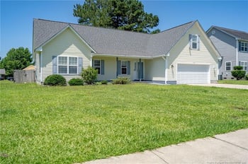 1516 Royal Springs St, Fayetteville, NC 28312