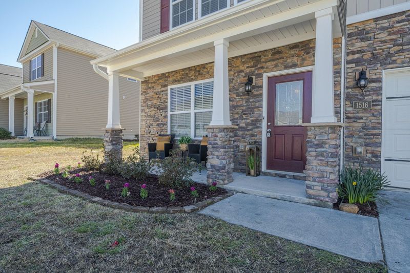 1516 Stark Spring St, Raleigh, NC 27610