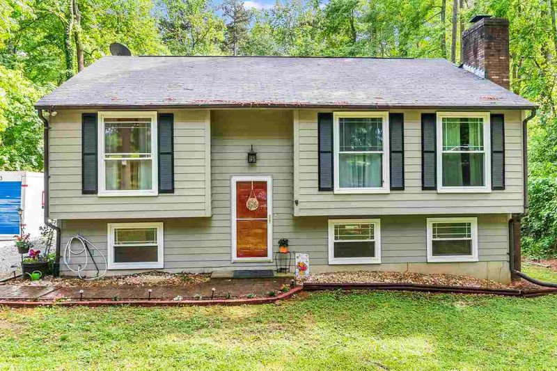 1517 Cotherstone Dr, Durham, NC 27712
