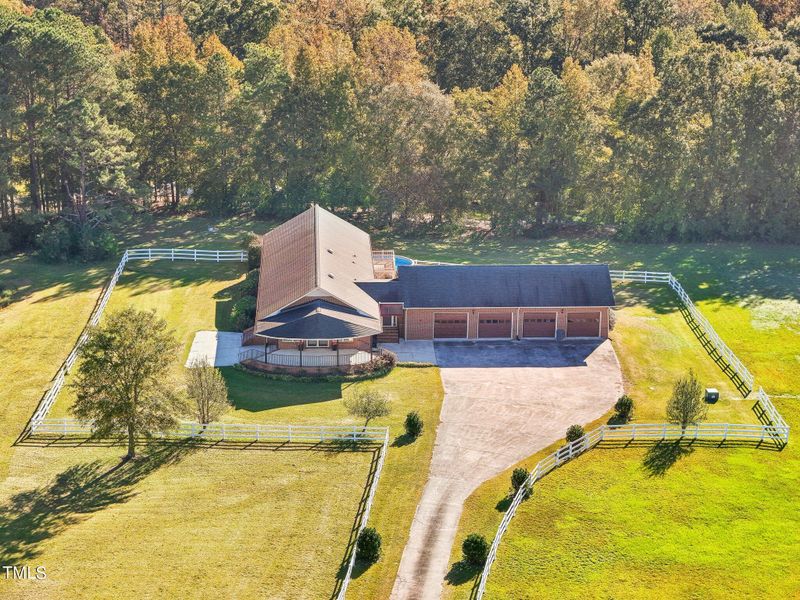 1517 Crickett Rd, Raleigh, NC 27610