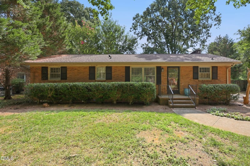 1517 Edith St, Burlington, NC 27215