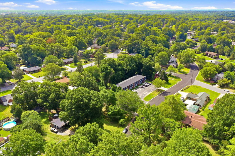 1517 Edith St, Burlington, NC 27215