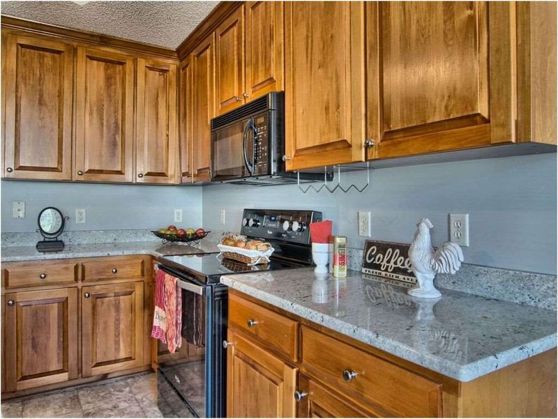 1517 Harvey Johnson Rd, Raleigh, NC 27603