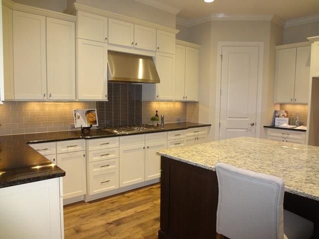 1517 Ridgeway Bluff Ct, Wake Forest, NC 27587