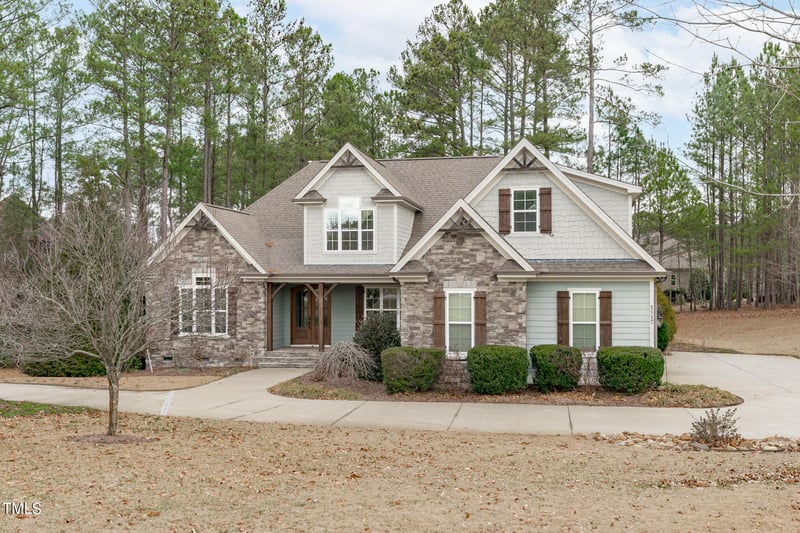 1517 Sterling Lake Dr, Wake Forest, NC 27587