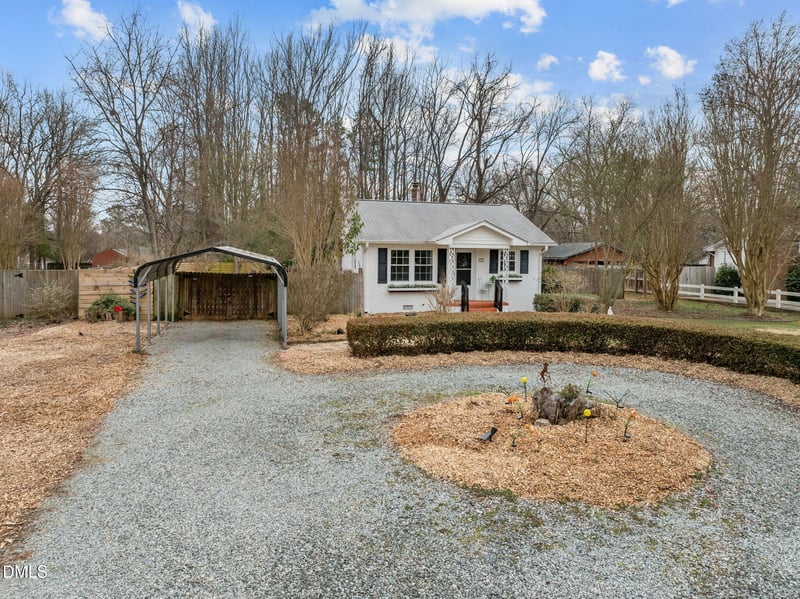 1517 Us 70a, Hillsborough, NC 27278