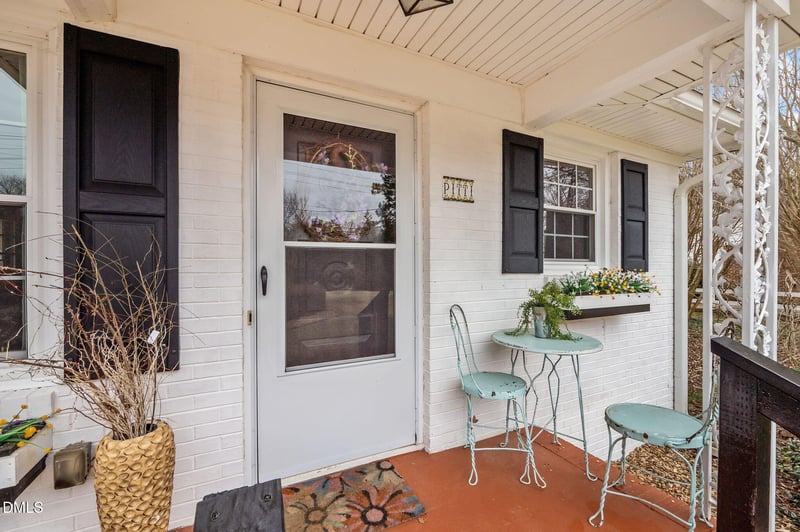 1517 Us 70a, Hillsborough, NC 27278