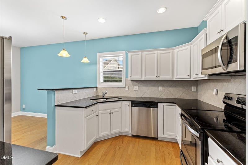 1518 Apple Blossom Cir, Creedmoor, NC 27522