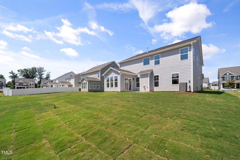 1518 Peabody Ct, Mebane, NC 27302