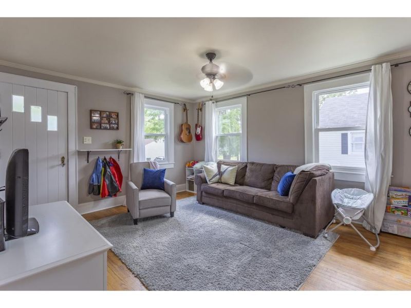1519 Albright Ave, Burlington, NC 27215