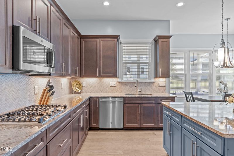 1519 Bicknor Dr, Apex, NC 27502