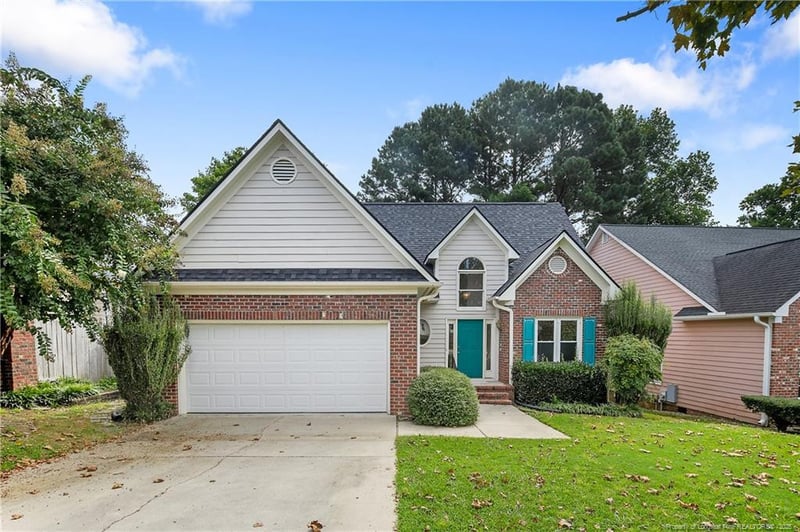 1519 Dixon Dr, Fayetteville, NC 28305