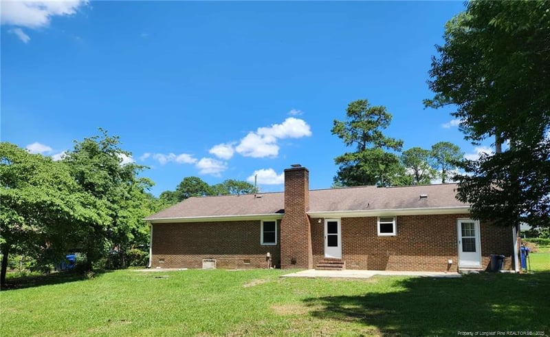 1519 Palmer Dr, Fayetteville, NC 28303