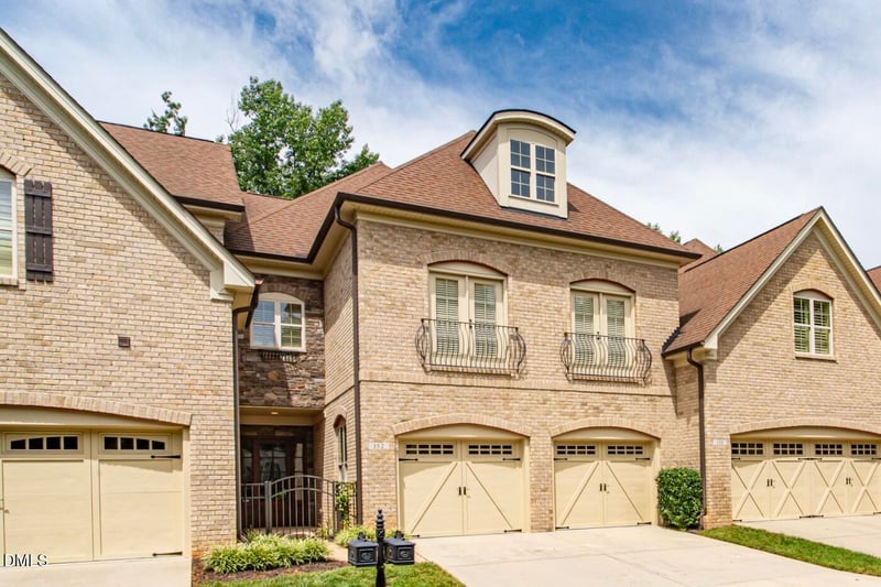 152 Arabella Ct, Cary, NC 27518