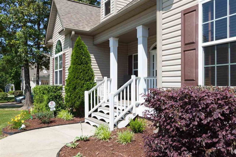 152 Bertram Dr, Clayton, NC 27520
