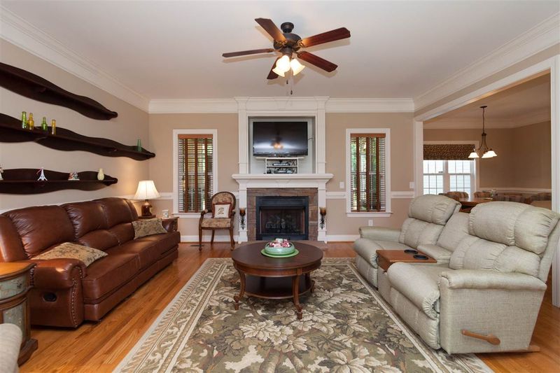 152 Bertram Dr, Clayton, NC 27520