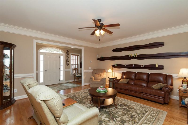 152 Bertram Dr, Clayton, NC 27520