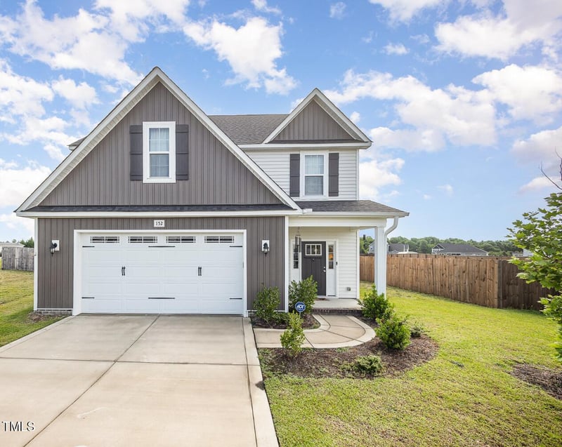 152 Briar Den Ct, Benson, NC 27504