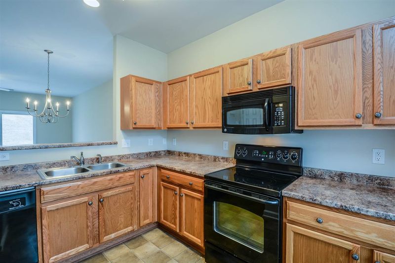 152 Buchanan Ln #na, Clayton, NC 27527