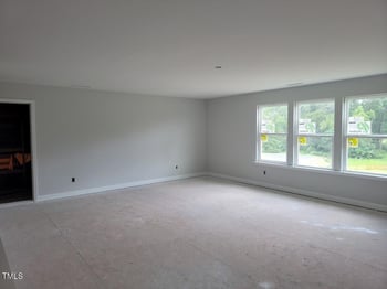 152 Cultivator Ct, Angier, NC 27501
